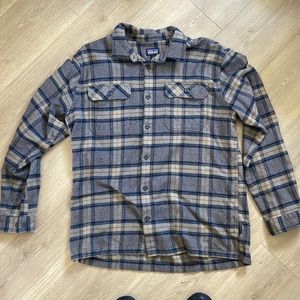 Patagonia Long Sleeved Flannel Size L
